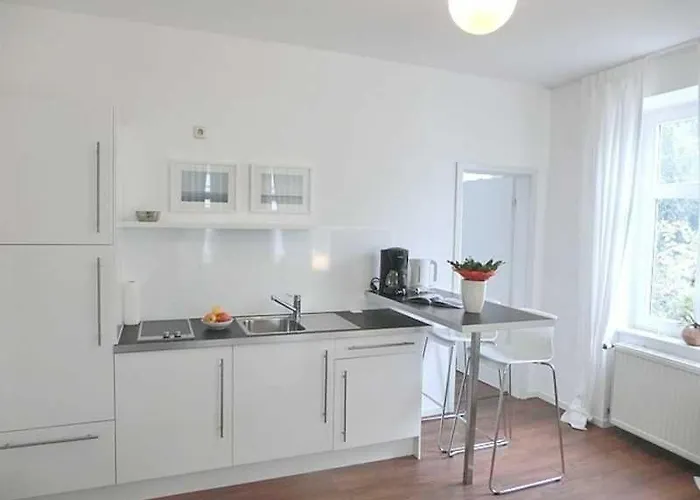 Melanie Apartment *